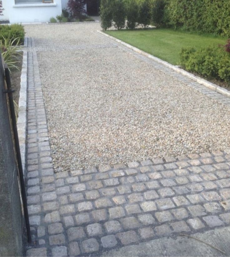 Cream Shingle with Cobble Stone Apron — Lewes